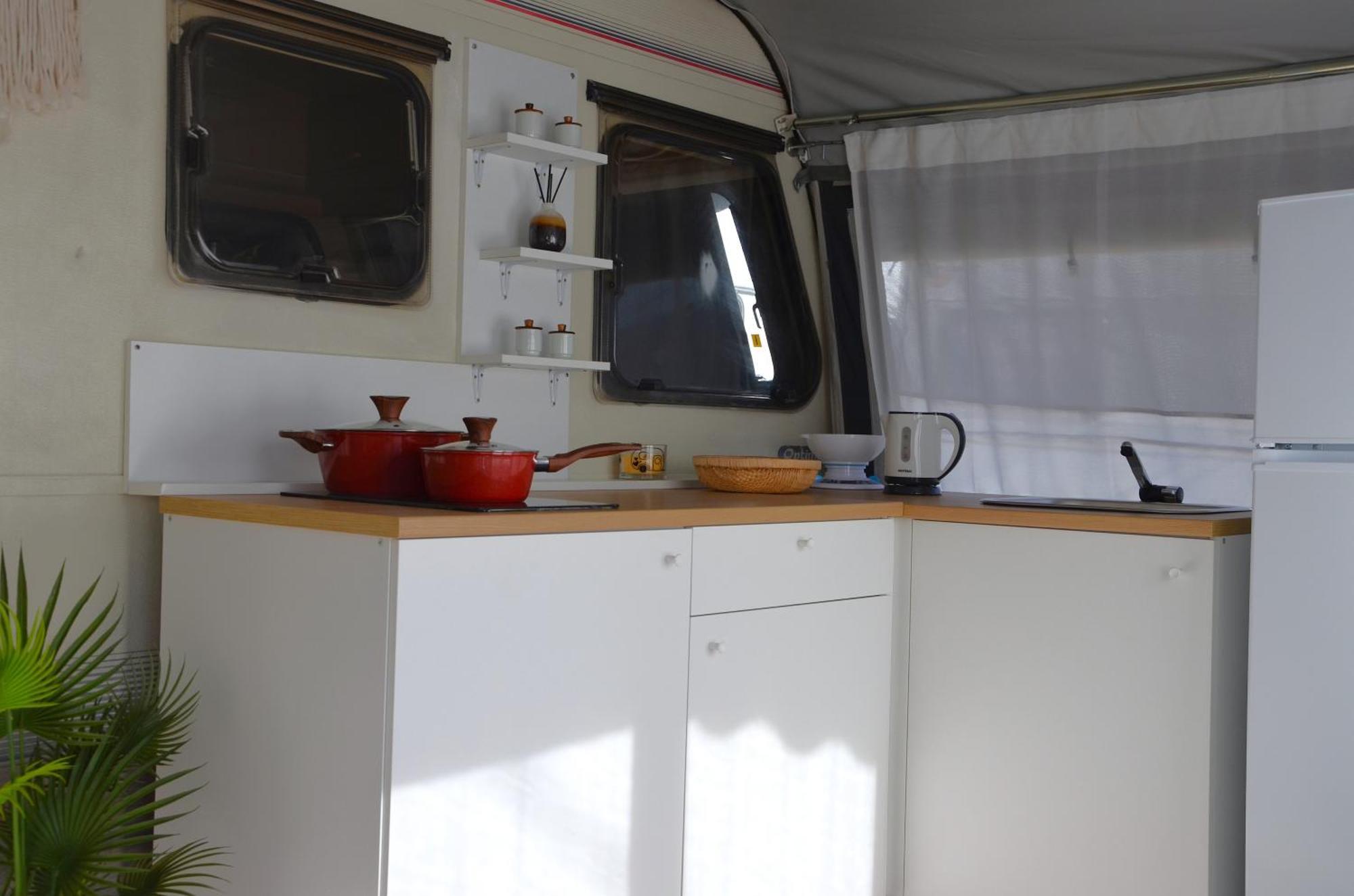 Camping Italia 90 Caravans Домазо Екстер'єр фото